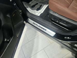 Mitsubishi Outlander (SUV) | 2022-2026 | Door Sills | #MIOU22SIL