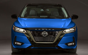 Nissan Sentra (berline) | 2020-2023 | Déflecteur de capot avec logo | #NISE20DEL