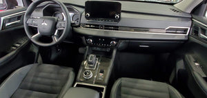 Mitsubishi Outlander (SUV) | 2022-2024 | Dash kit (Full) | #LUXOU22RCF