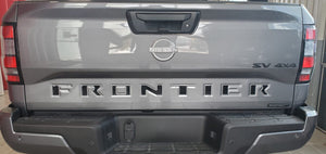 Nissan Frontier (Crew Cab) | 2022-2025 | Tailgate Logo (2Tones) | #LUXFR22LOI