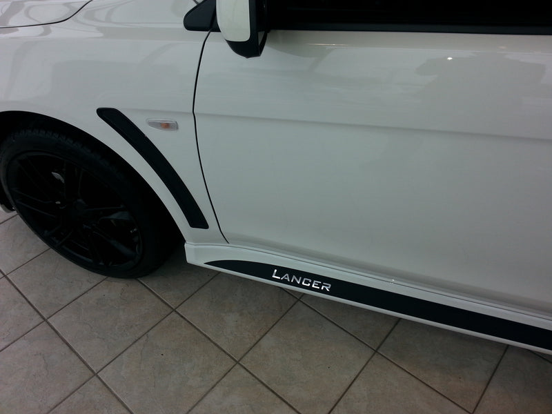 Mitsubishi Lancer (berline) | 2008-2018 | Garniture extérieure | #LUXLA12FED