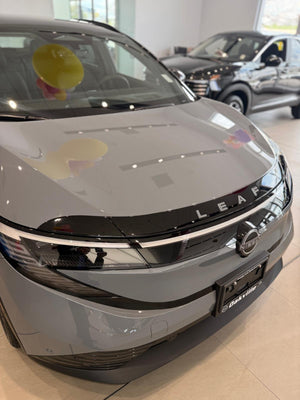 Nissan Leaf (Hatchback) | 2026-2026 | Hood Deflector w/logo | #NILE26DEL