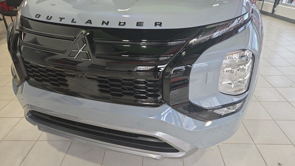 Mitsubishi Outlander (SUV) | 2025-2025 | Spoiler trim | #MIOU25ACC