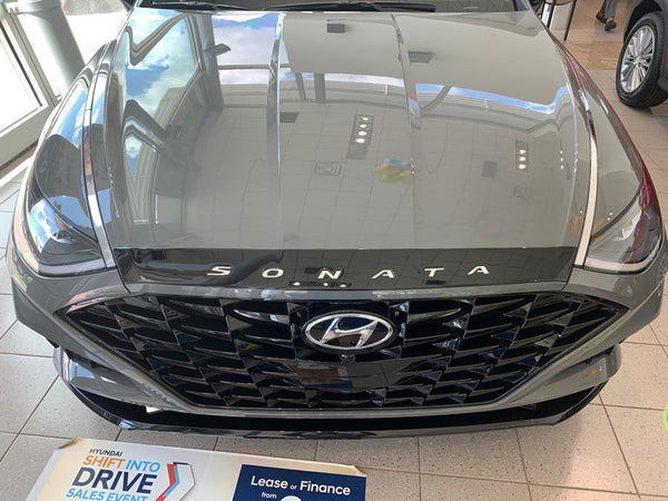 Hyundai Sonata (Sedan) | 2020-2023 | Hood Deflector w/logo | #LUXSO20DEL