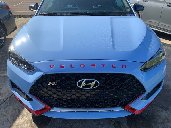 Hyundai Veloster (à hayon) | 2019-2022 | Déflecteur de capot avec logo | #HYVE19DEL